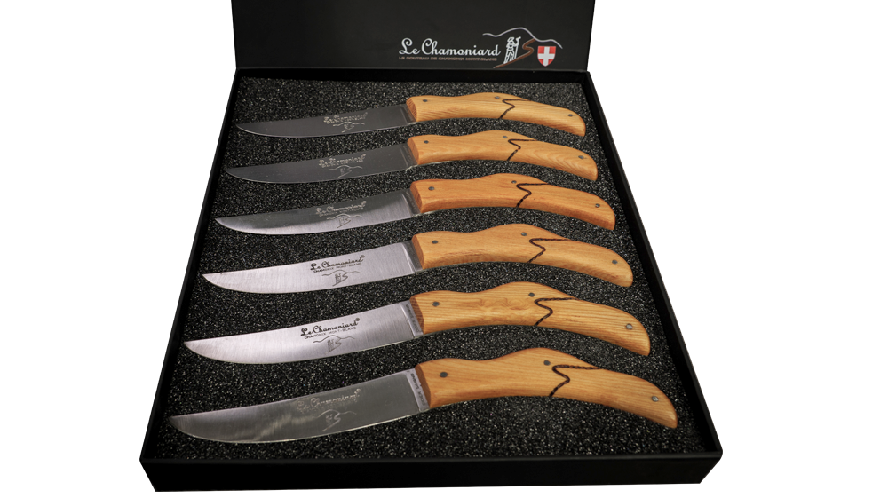 Coffret de 6 couteaux de table en mélèze